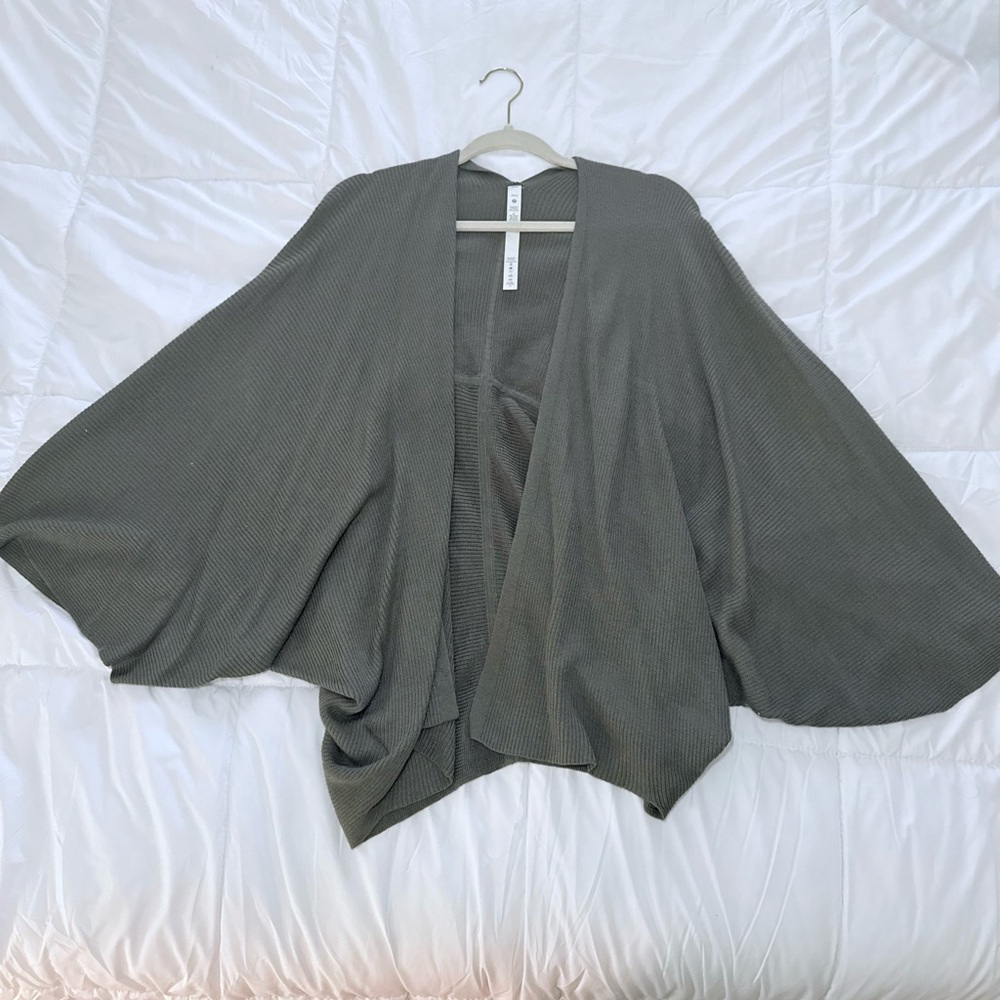Cashlu Knit Textured Wrap -Army Green